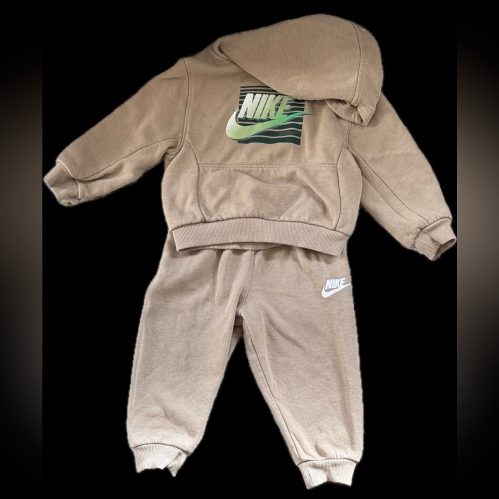 Nike Kids Tan Sweatpants & Hoodie Set